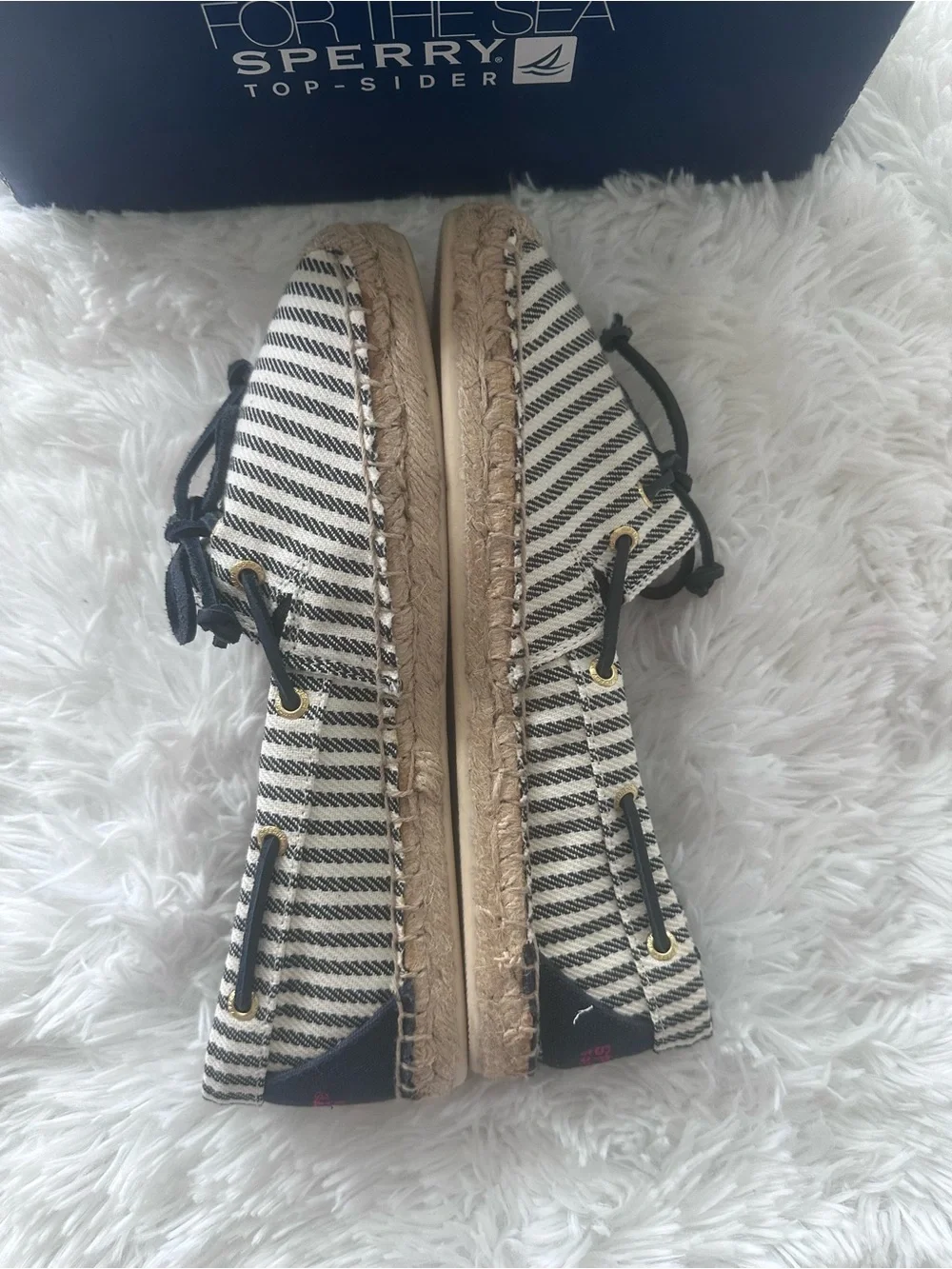 NEW Sperry Navy & White Striped Canvas Shoes size 8